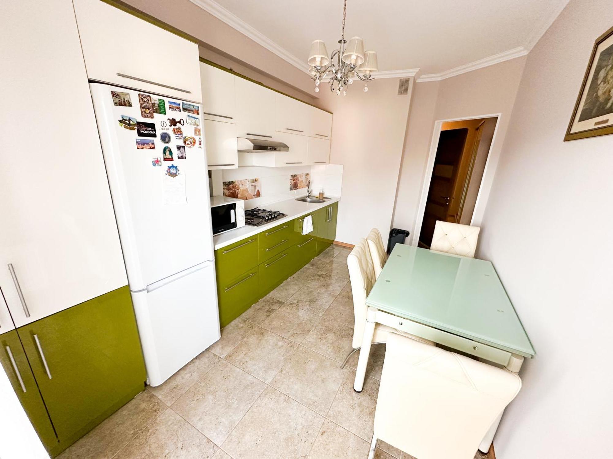 Bright & Quiet 2Room Apartment In City Center Kisinyov Kültér fotó